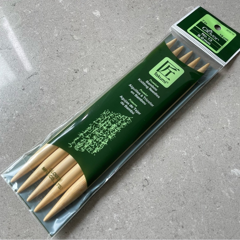 NWT Clover Takumi Bamboo Double Point Knitting Needles No. 13 9mm